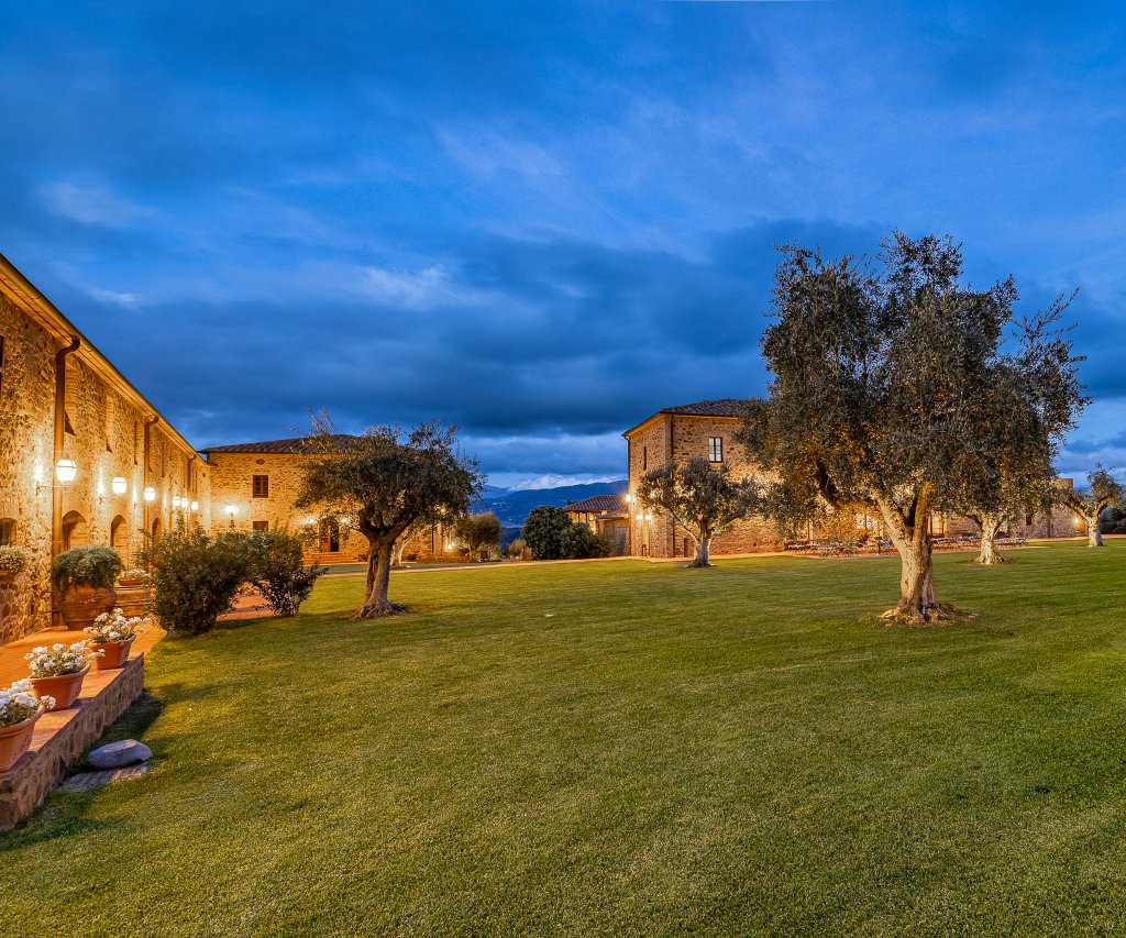 Wine Relais in Montecucco - Collemassari Hospitality