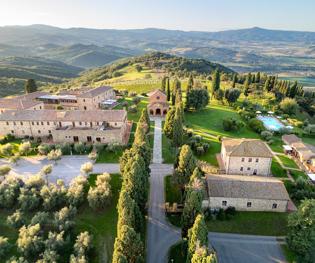 Wine Relais in Montecucco - Collemassari Hospitality